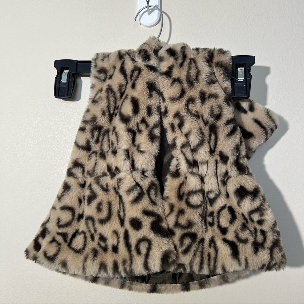 First Impressions Macys faux fur animal print cape vest baby girls 18 months‎